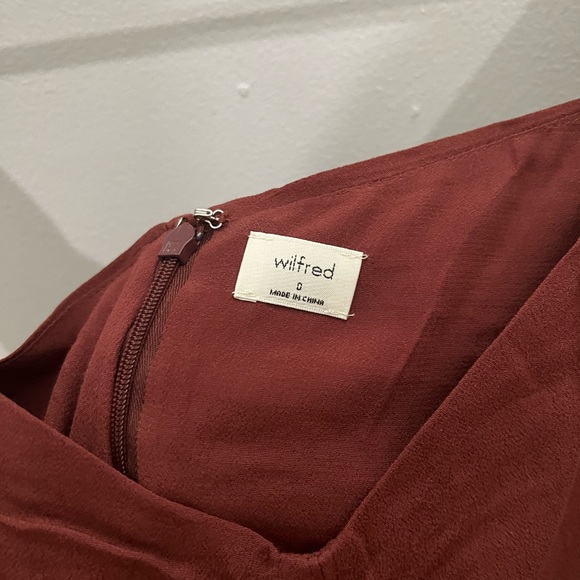 Aritzia Wilfred Ruched Dresss - Picture 3 of 3